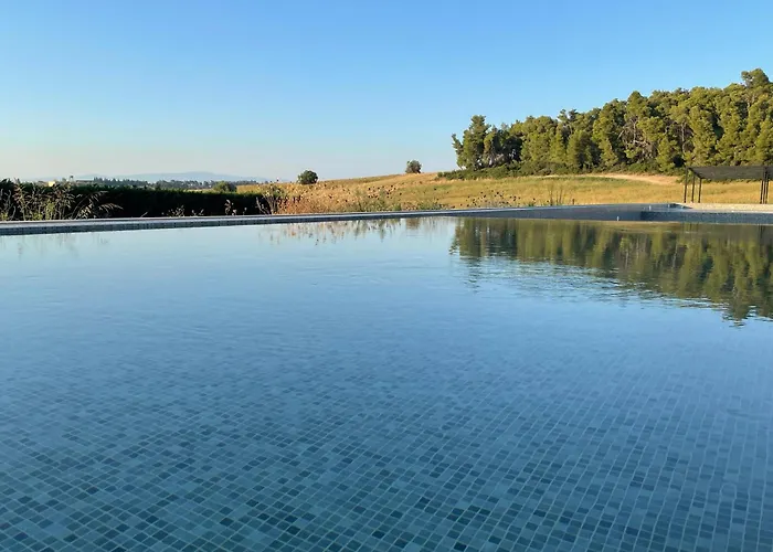 Oikos Sani Lejlighedshotel 4*